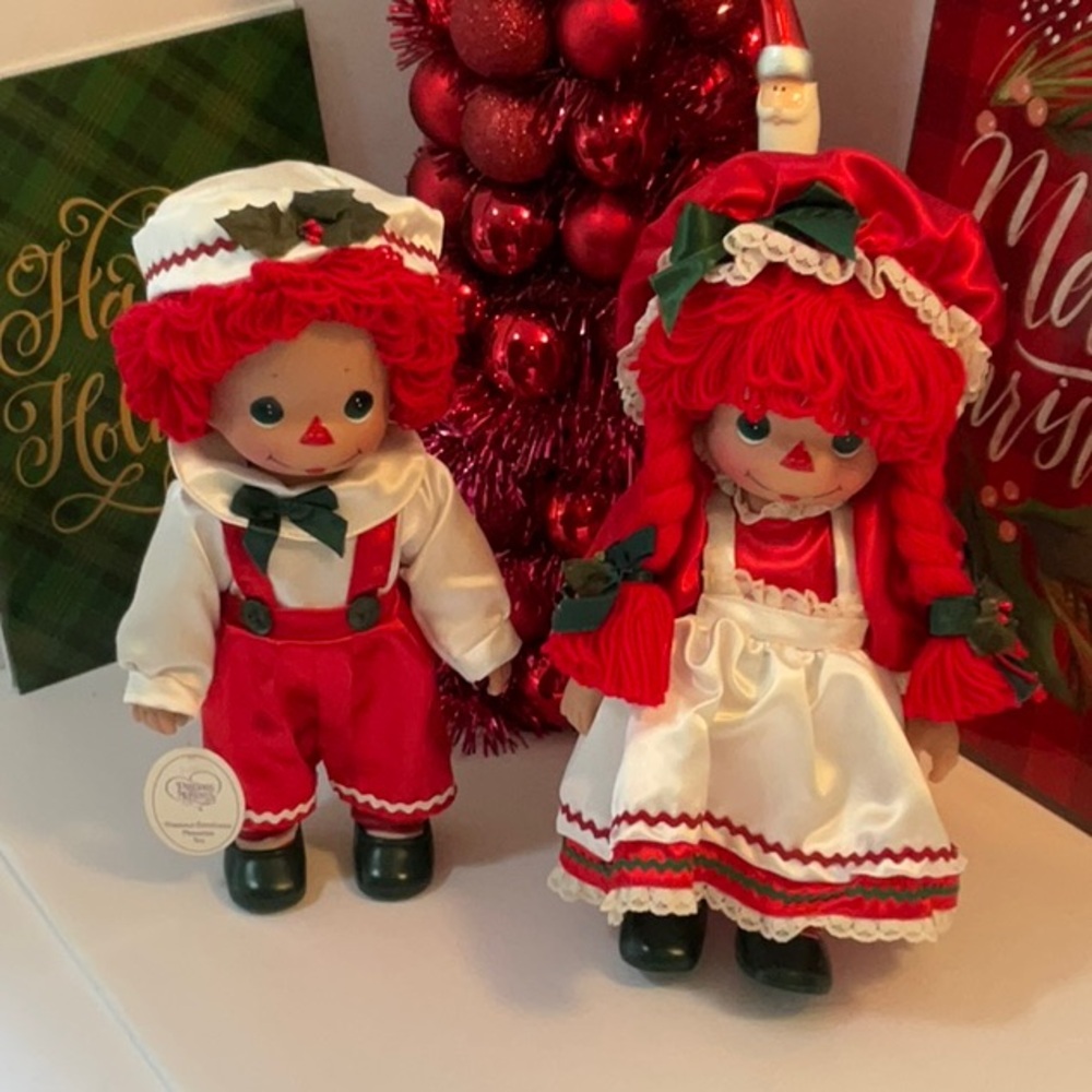 RAGGEDY ANN AND ANDY DOLLS (PRECIOUS MOMENTS) LIKE NEW